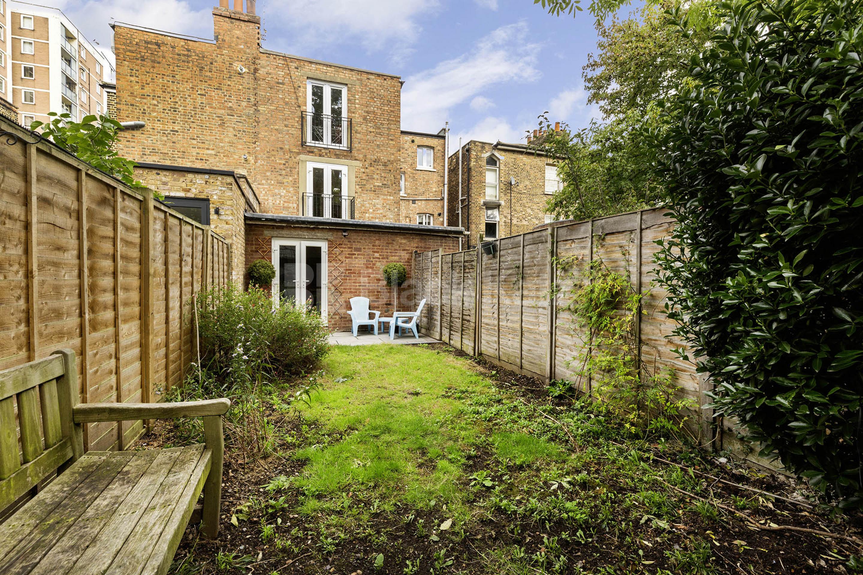 Newly refurbished 1 bedroom Garden property in the popular De Beauvoir Town Buckingham Road, De Beauvoir Town N1